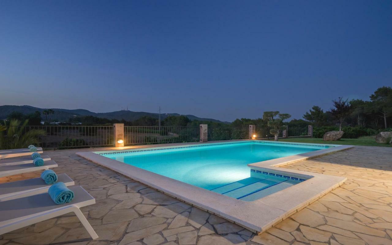 Can Roig Santa Gertrudis  Luaran gambar